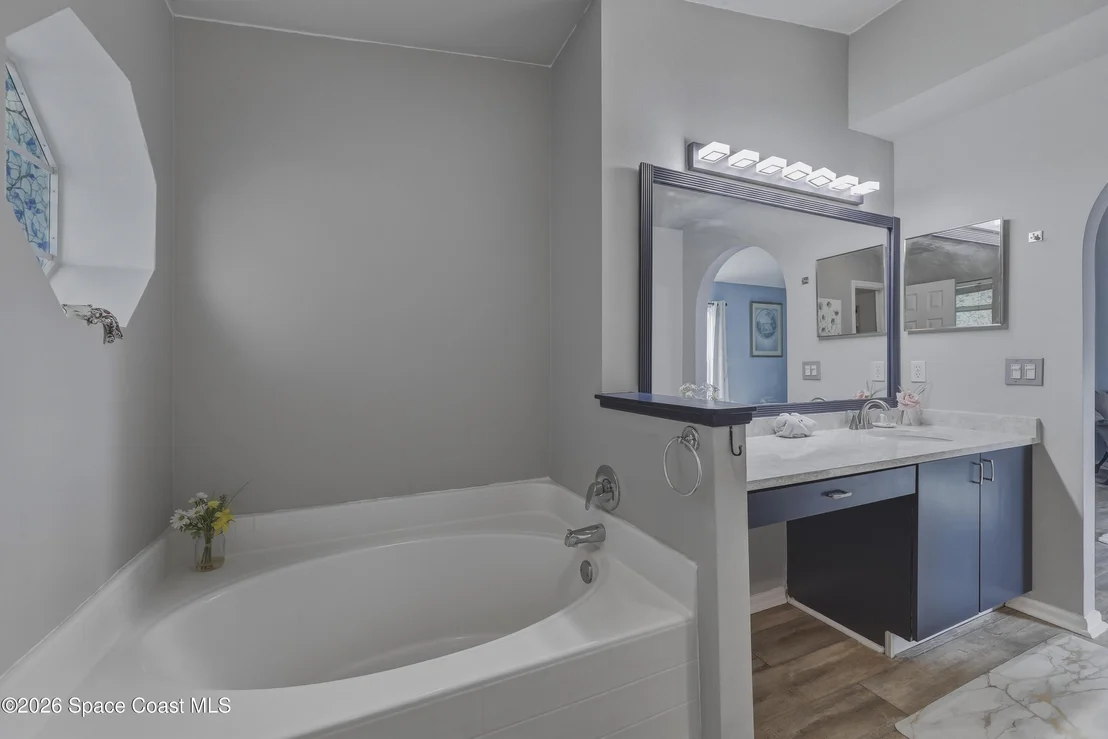 Photo of 2124 Spring Creek Circle NE