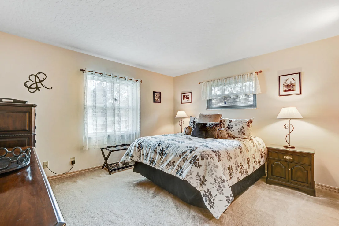 Photo of 1374 Silver Lake Drive
