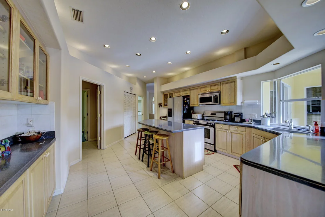 Photo of 2258 Mockingbird Lane
