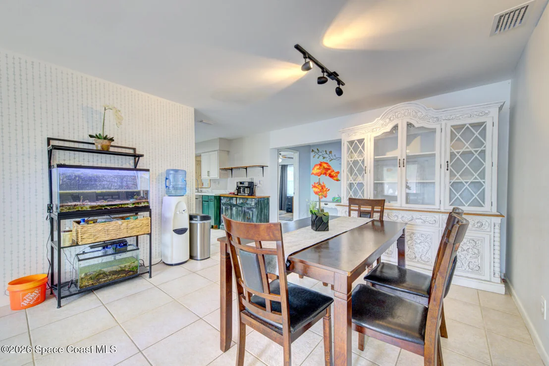Photo of 1267 Circlewood Drive