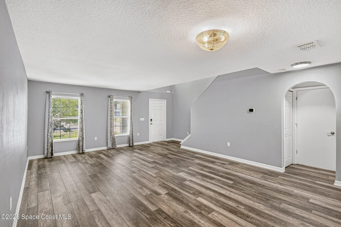 Photo of 3114 Burdock Avenue