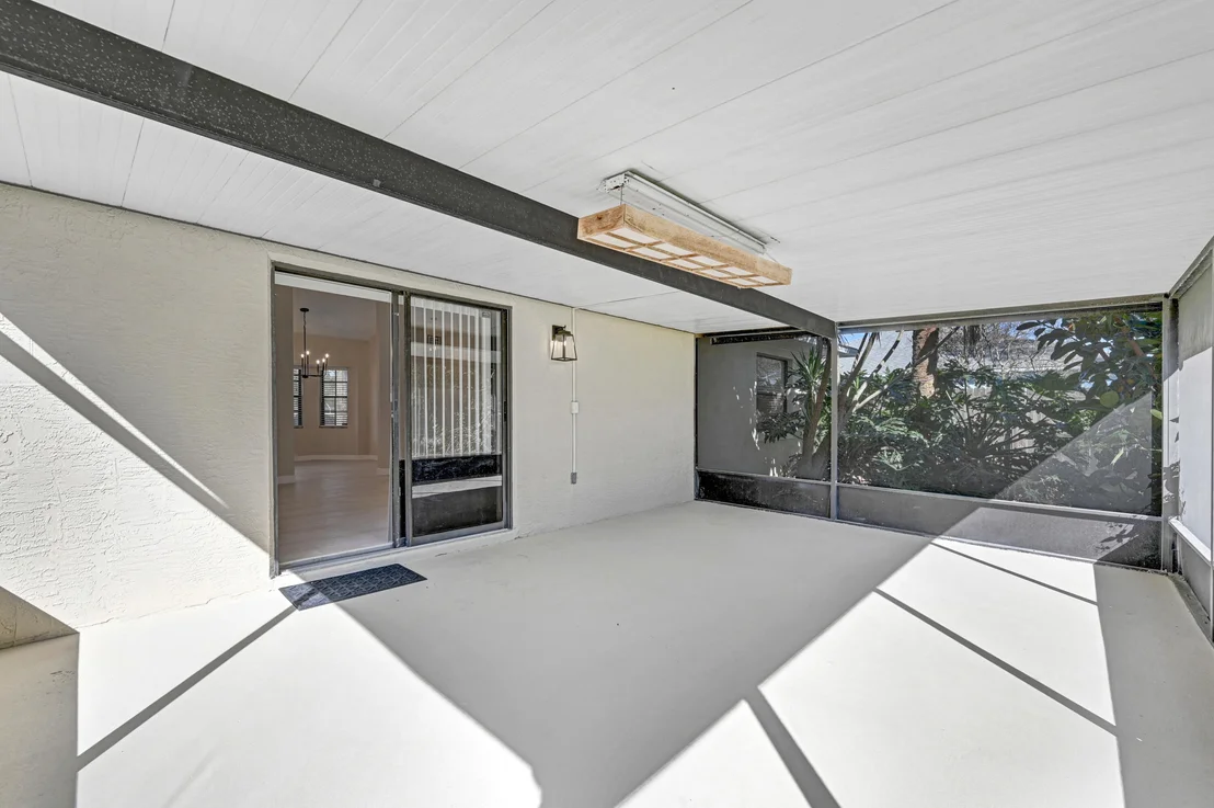 Photo of 6325 Hudson Road