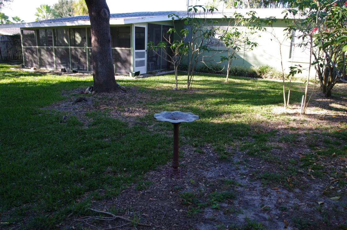 Photo of 311 Avenida De La Vista