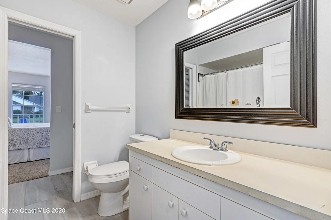 Photo of 892 Spirea Drive
