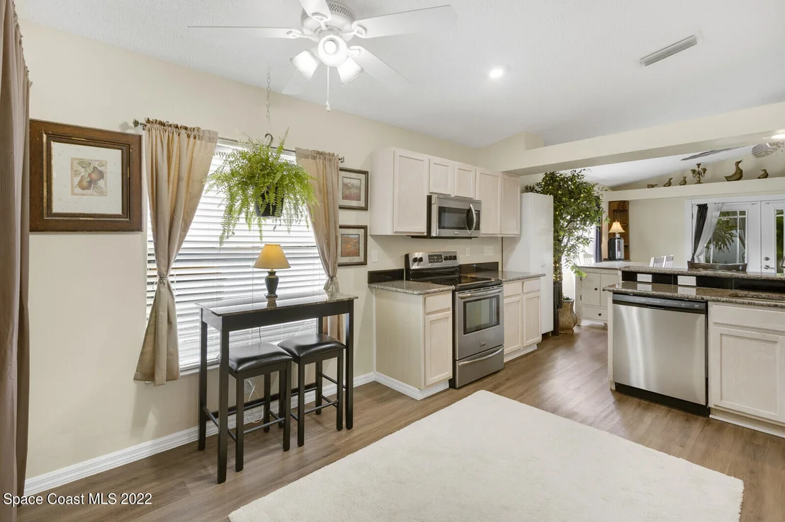 Photo of 2832 Saint Robert Drive