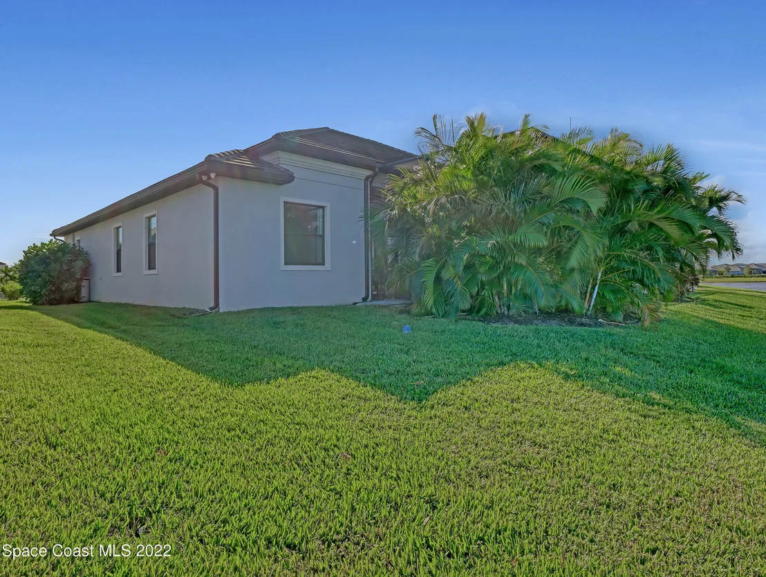 Photo of 8111 Barrosa Circle