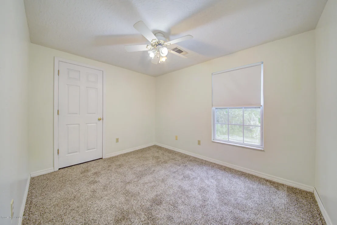 Photo of 4005 Alan Shepard Avenue