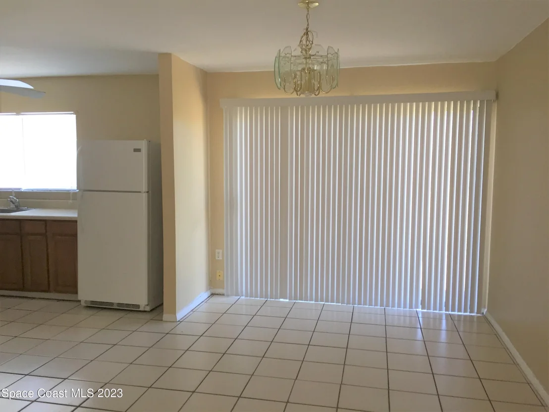 Photo of 1278 Mariposa Drive NE