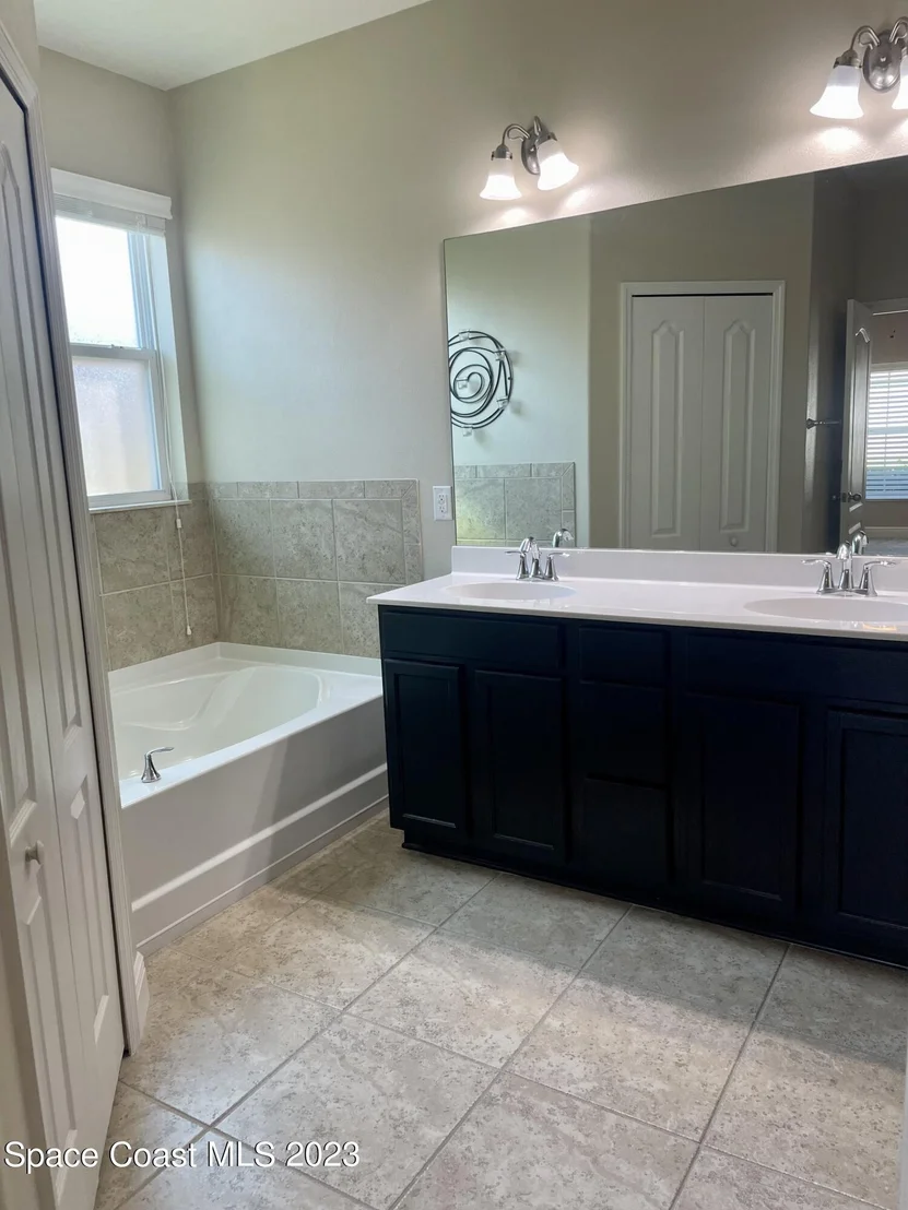 Photo of 3128 Constellation Drive