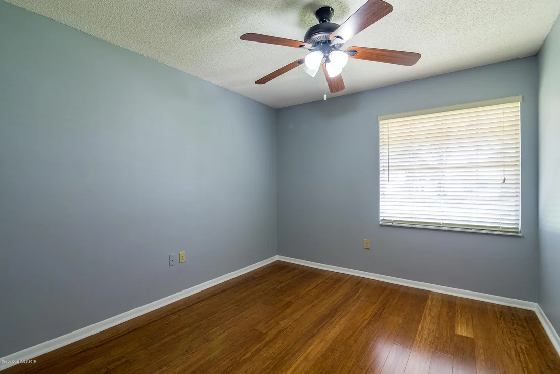 Photo of 807 Pine Valley Court