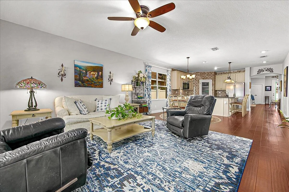 Photo of 2050 Bridgeport Circle