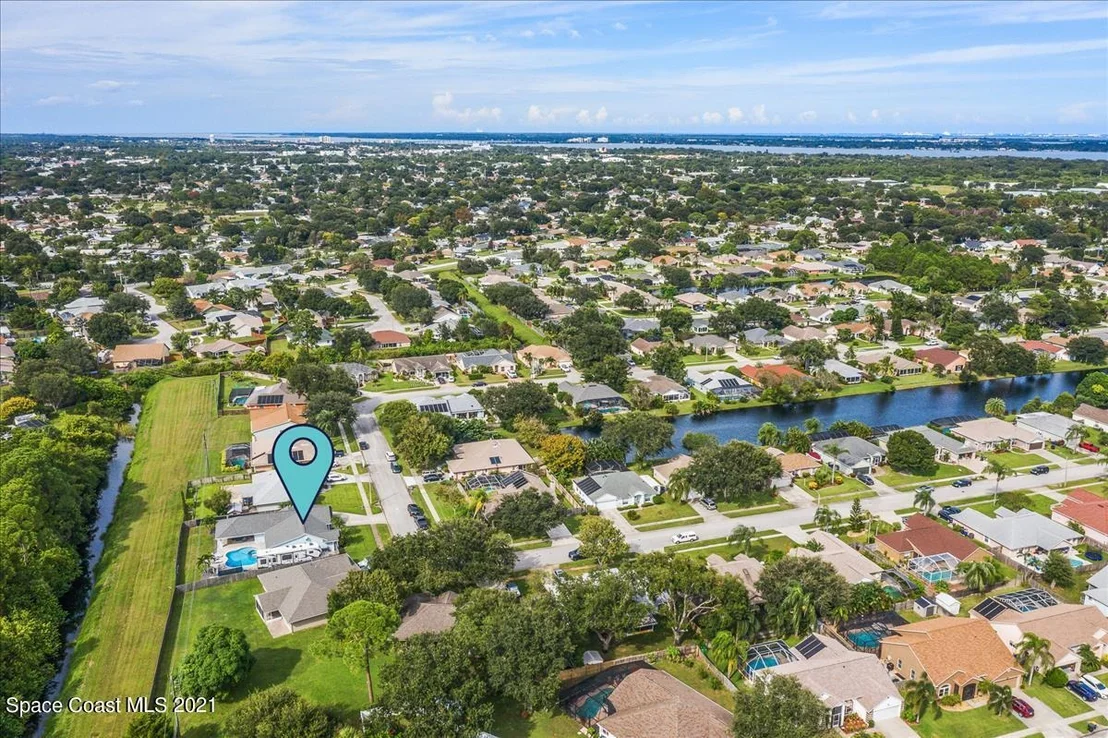 Photo of 1035 Jacaranda Circle