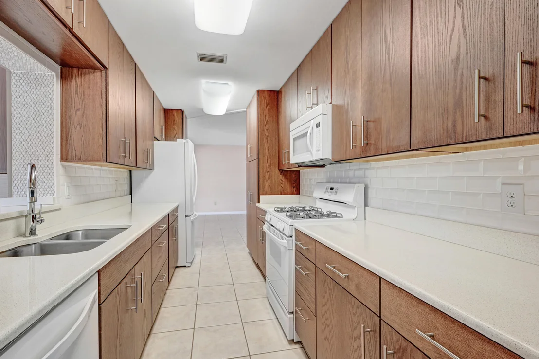 Photo of 2312 Saint Andrews Circle