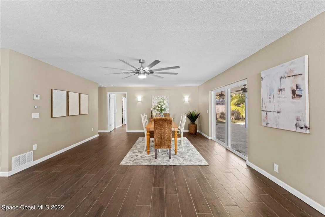 Photo of 239 Sand Pine Road