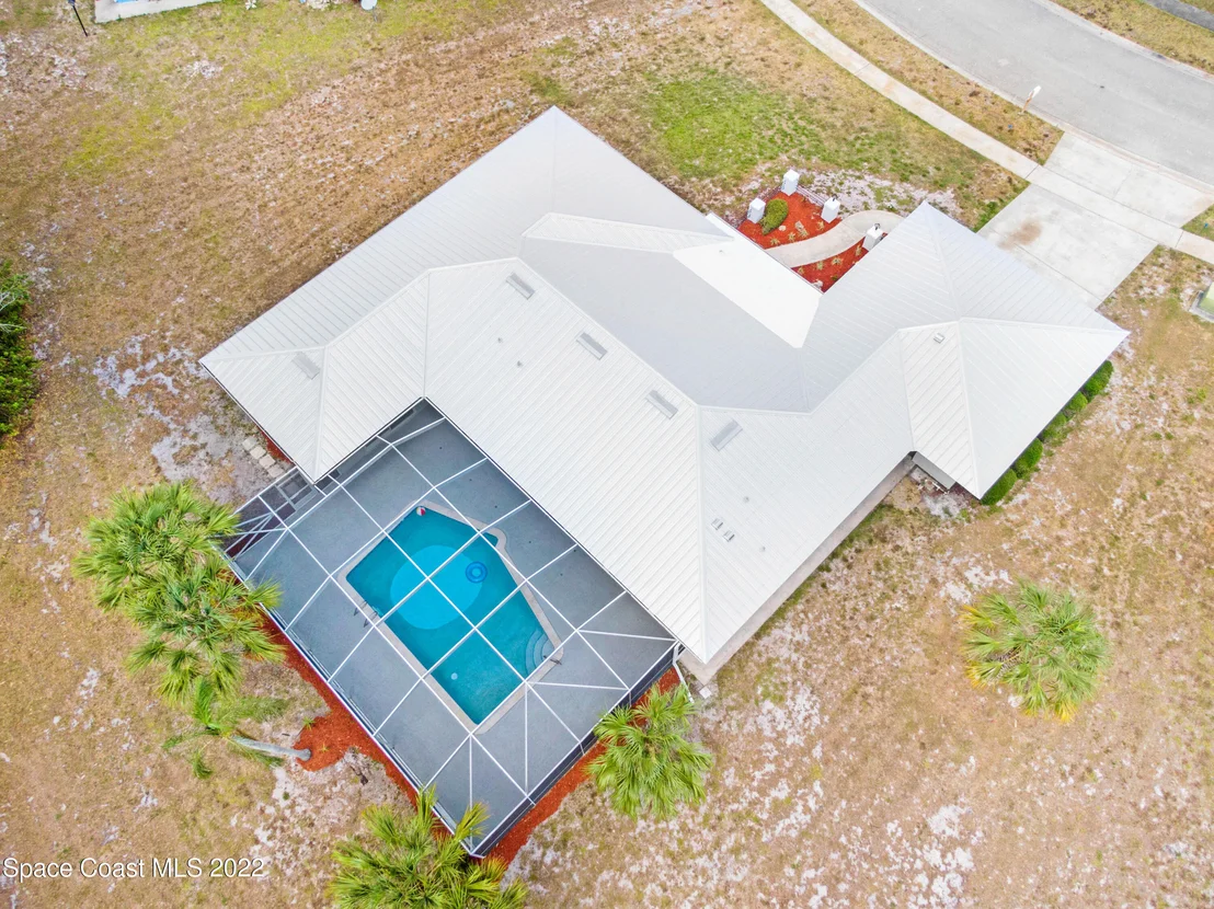 Photo of 950 Waialae Circle NE