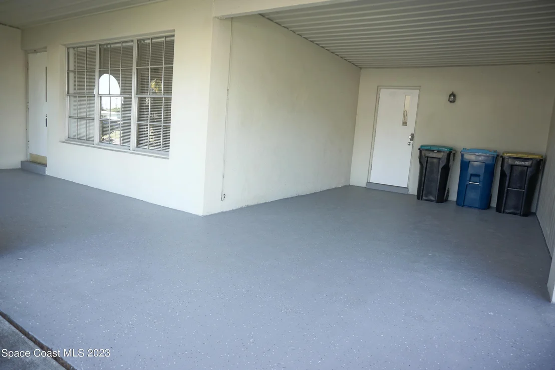 Photo of 748 Angle Street NE