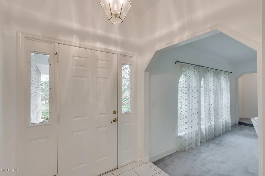 Photo of 2035 Grant Road