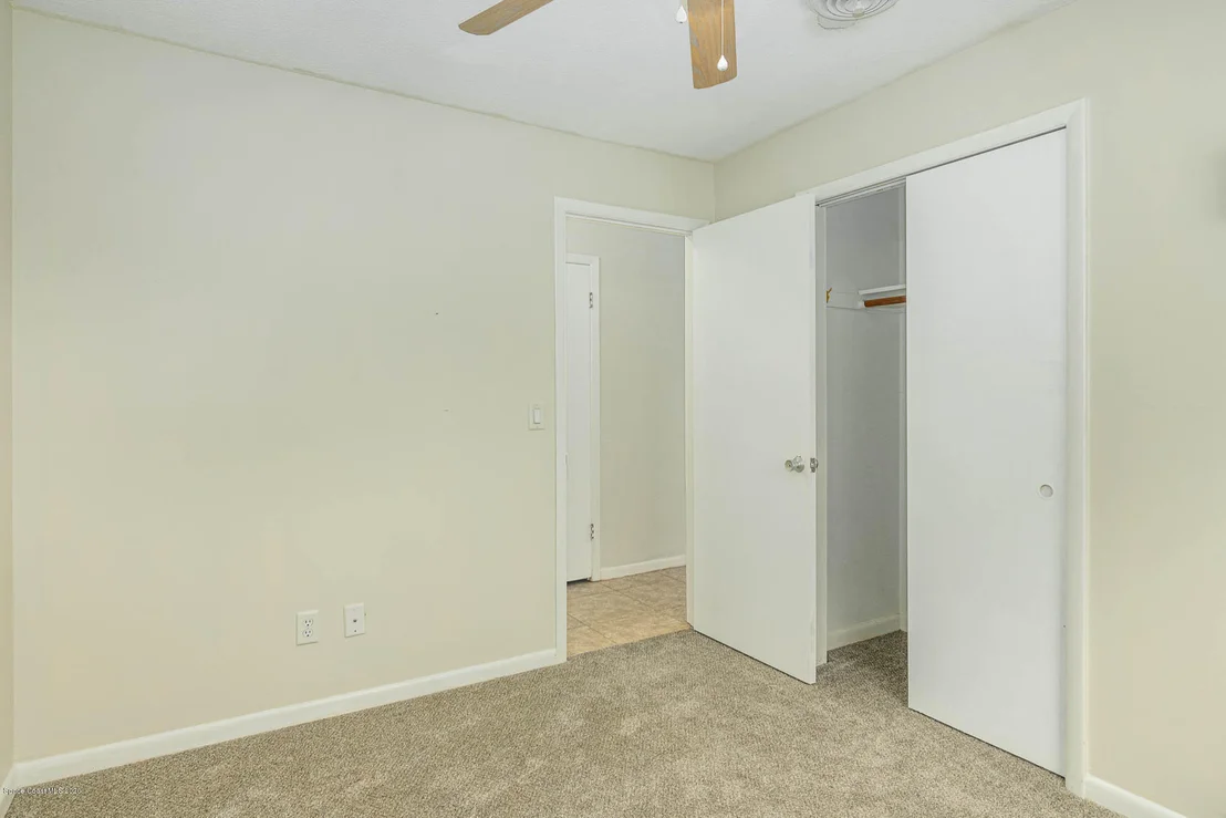 Photo of 1303 Estridge Drive