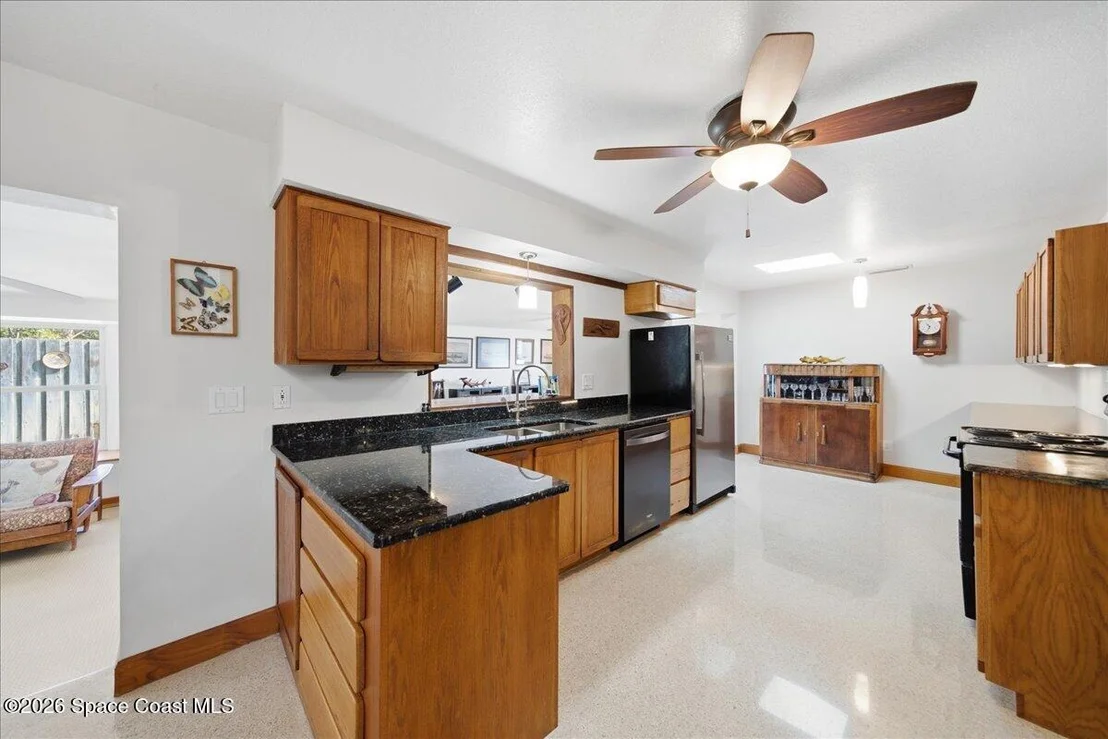 Photo of 180 5th Street