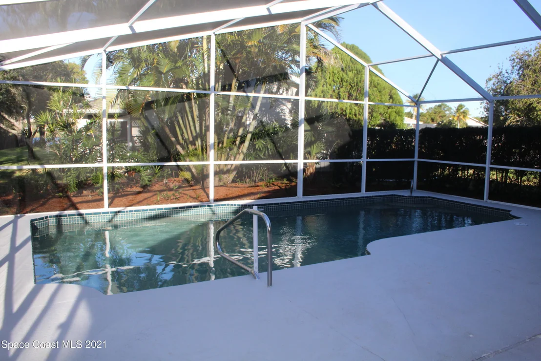 Photo of 1057 Fieldstone Drive