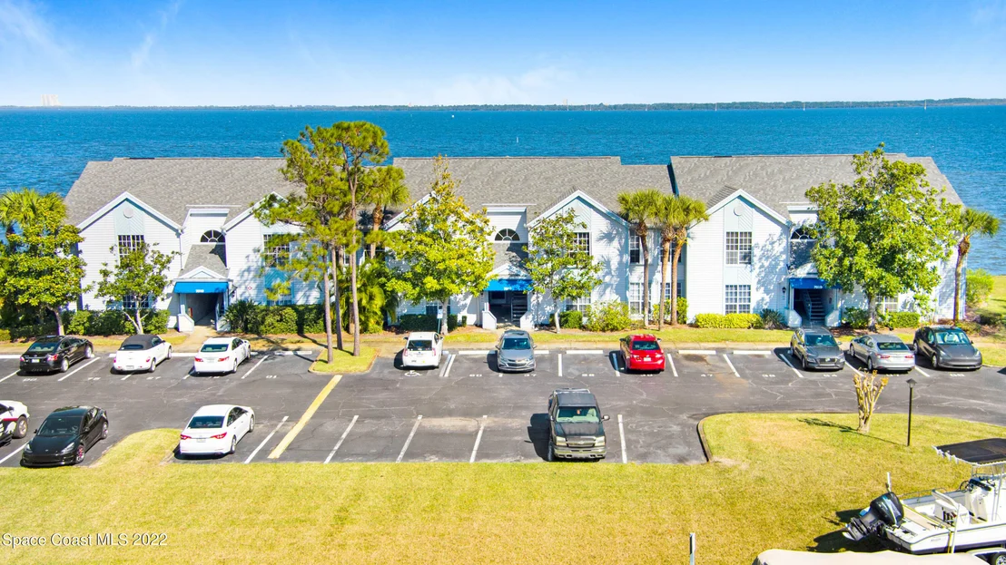 Photo of Unit 206 at 7010 N Highway 1