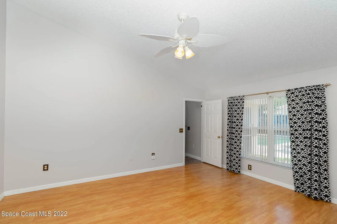 Photo of 5835 Baltimore Avenue
