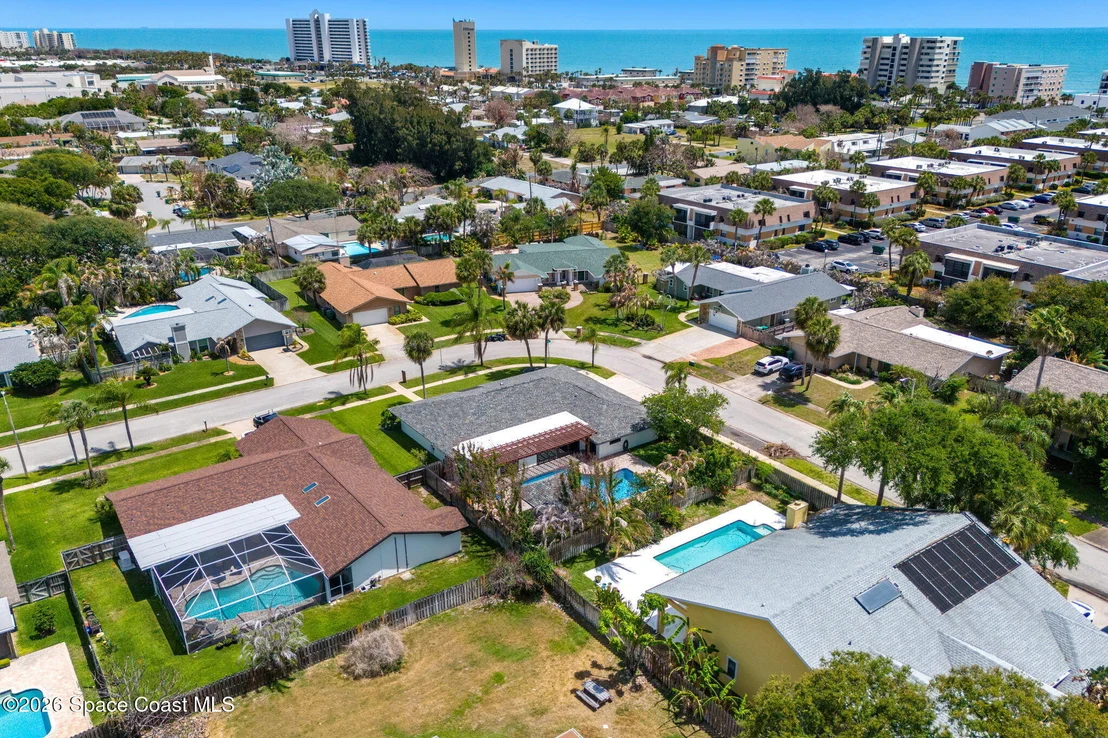 Photo of 127 Sand Pine Road