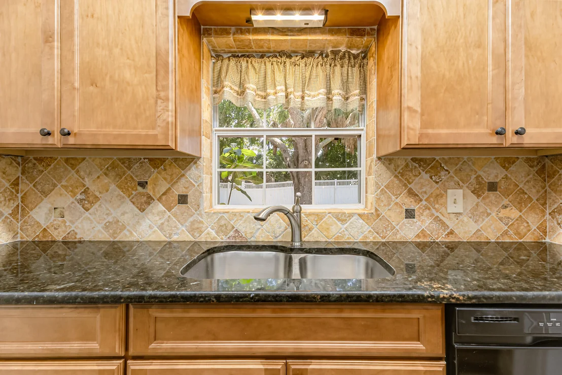 Photo of 407 Par Avenue