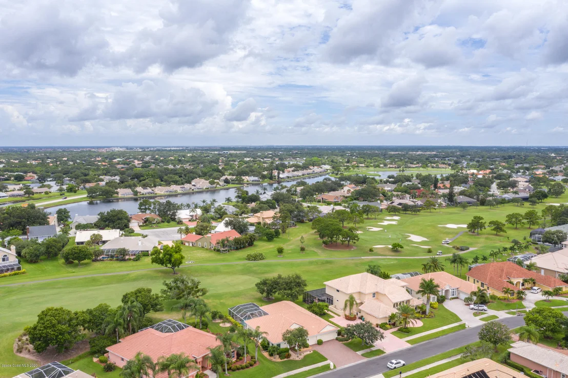 Photo of 744 Nicklaus Drive