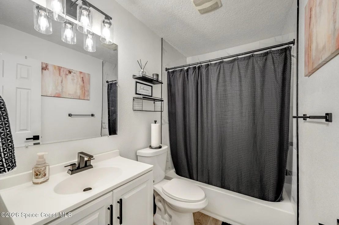 Photo of 5141 Walker Avenue