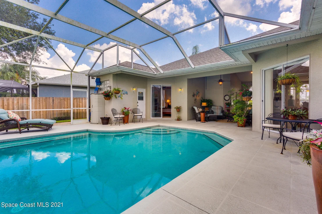 Photo of 1868 Thesy Drive