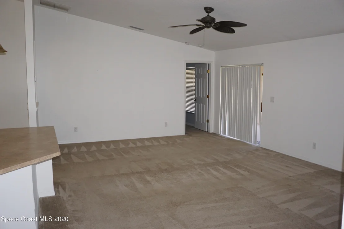Photo of 1101 Morgan Circle NE
