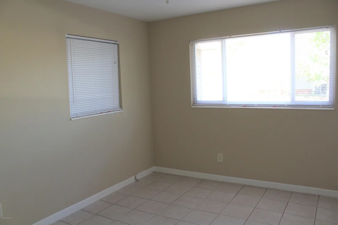 Photo of 4760 Cocoanut Drive