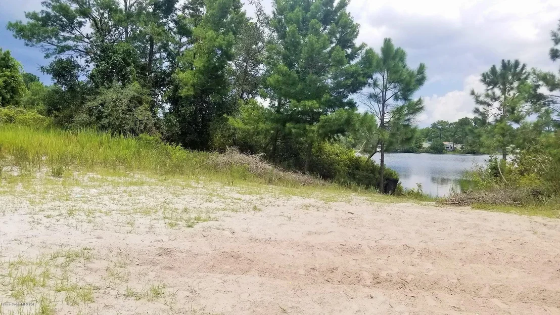 Photo of 4165 Hog Valley Road