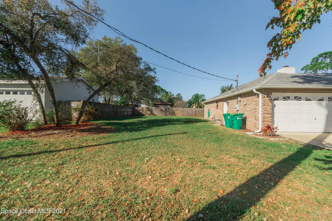 Photo of 6570 Beggs Ter