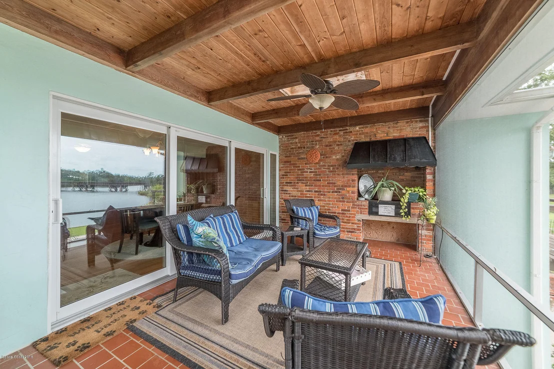 Photo of 1131 Rivermont Drive