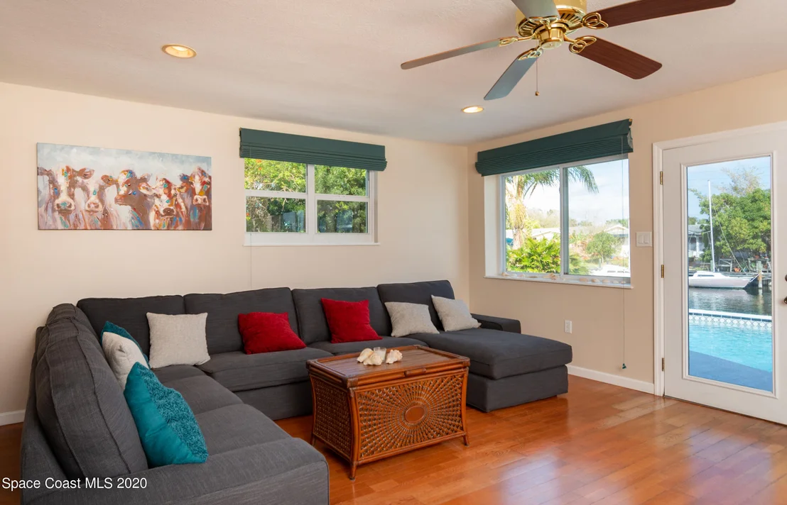 Photo of 439 Sandpiper Drive