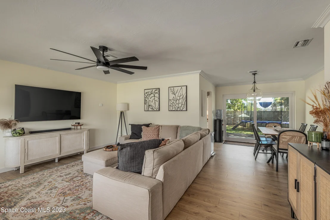 Photo of 160 Melaleuca Drive