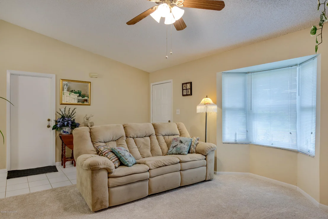 Photo of 260 Cavern Avenue SE