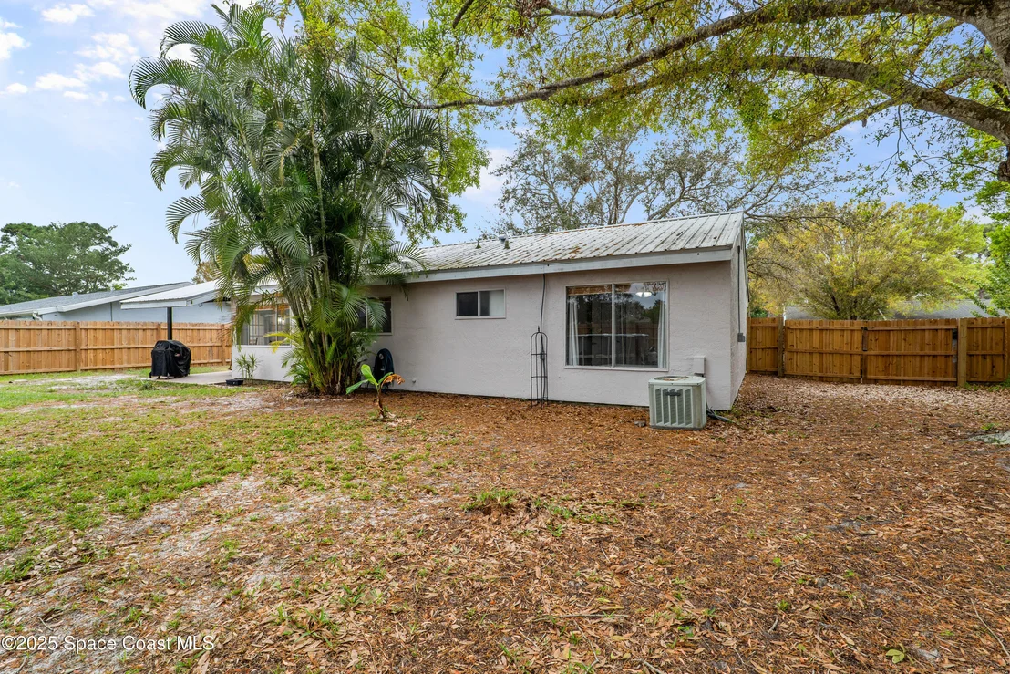 Photo of 1125 Galty Circle NE
