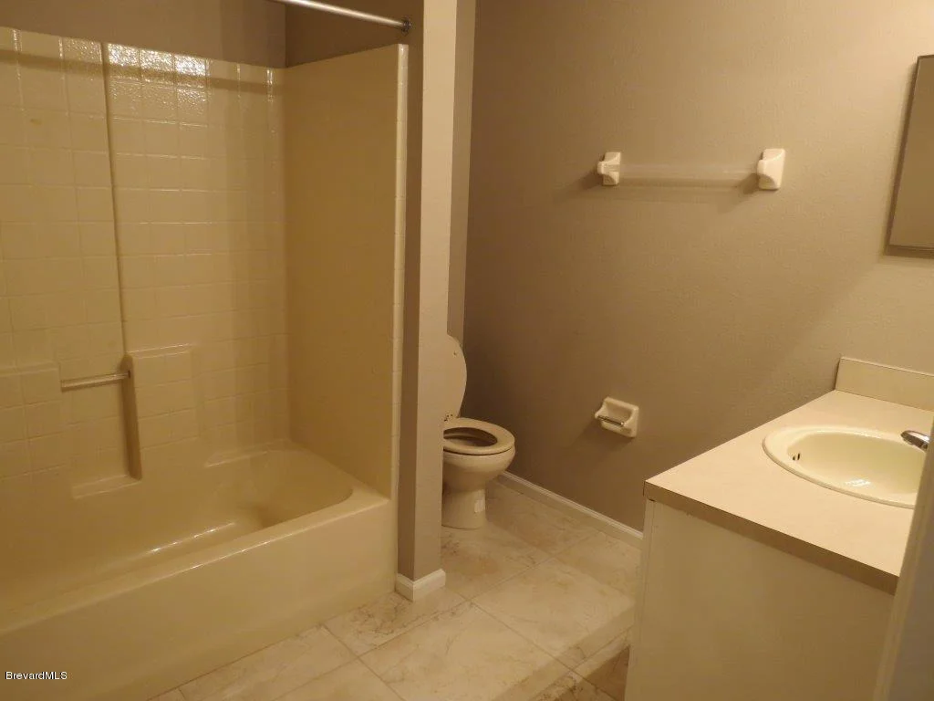 Photo of Unit 103 at 855 Luminary Circle