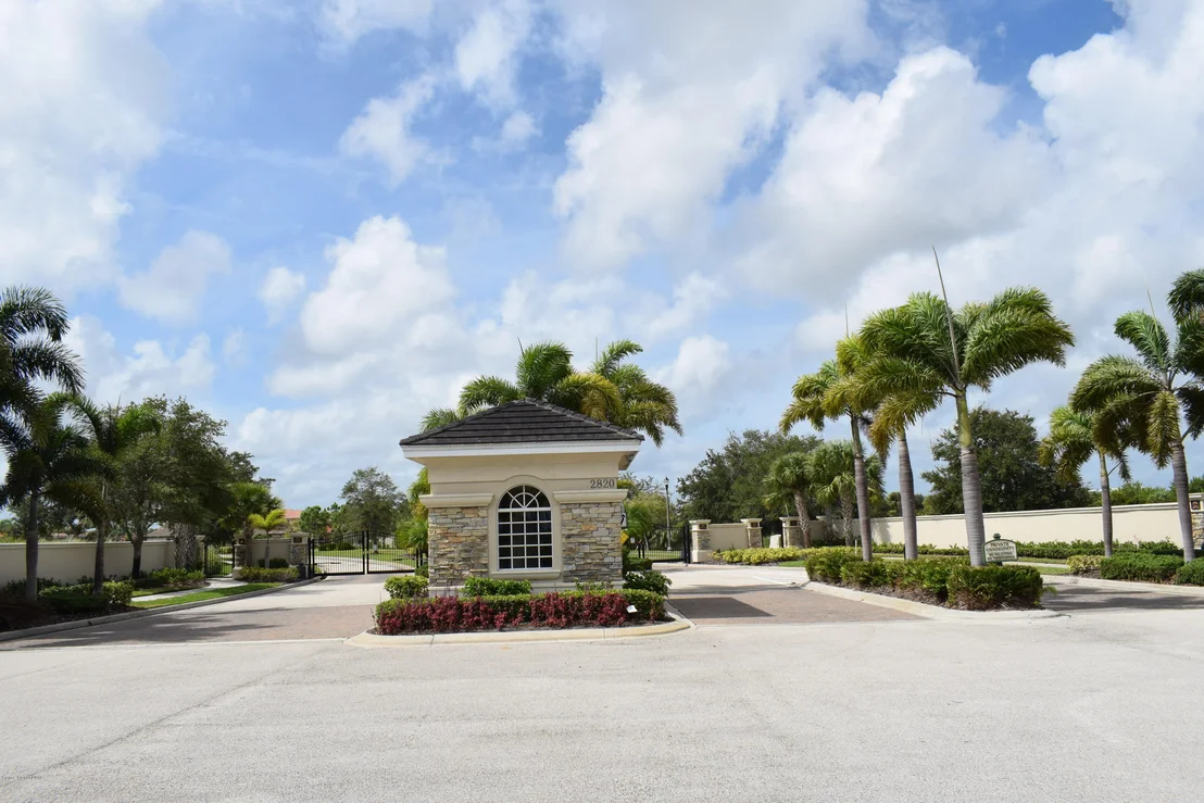 Photo of 6465 Arroyo Drive