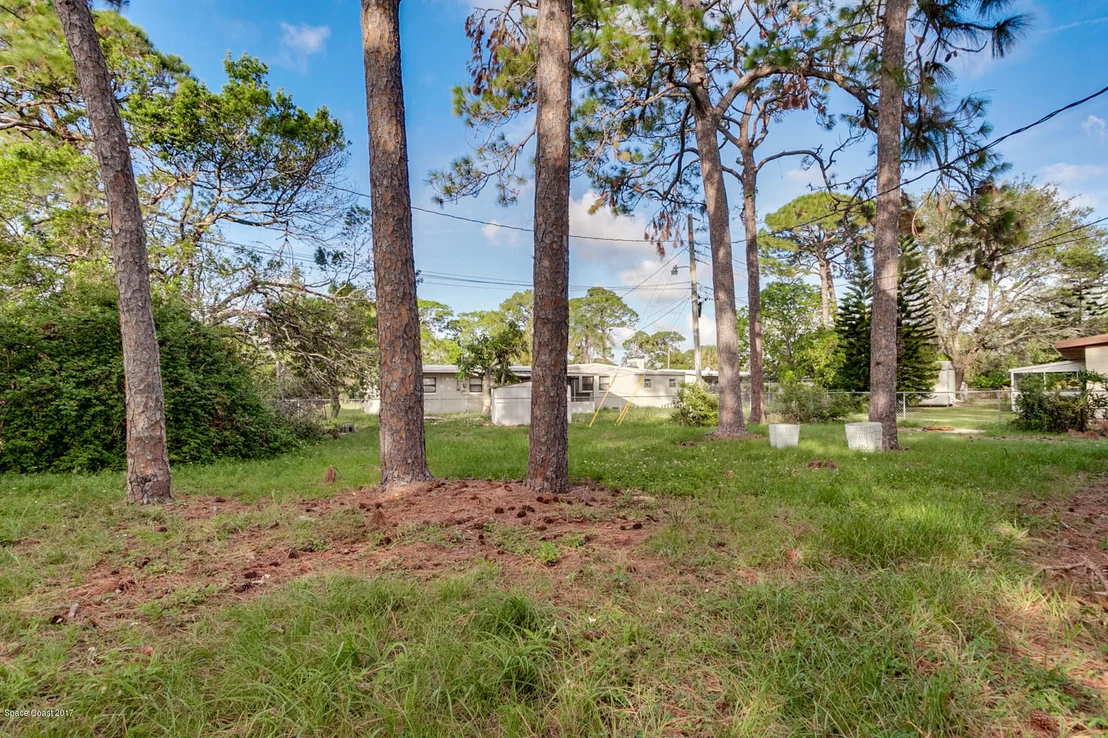 Photo of 1108 Hickory Lane