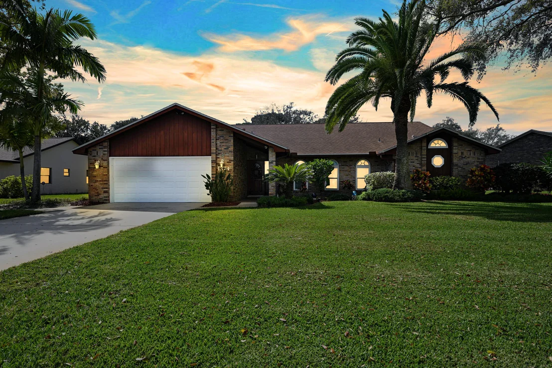 Photo of 1374 Silver Lake Drive