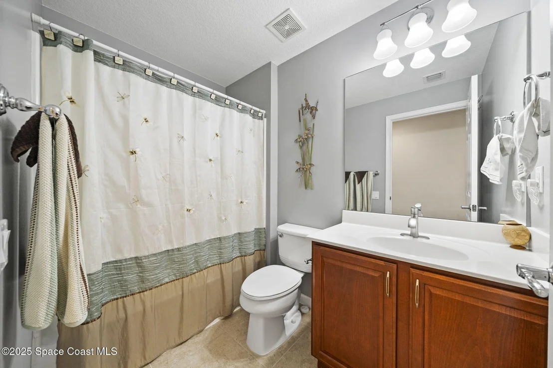 Photo of 1327 Dittmer Circle SE