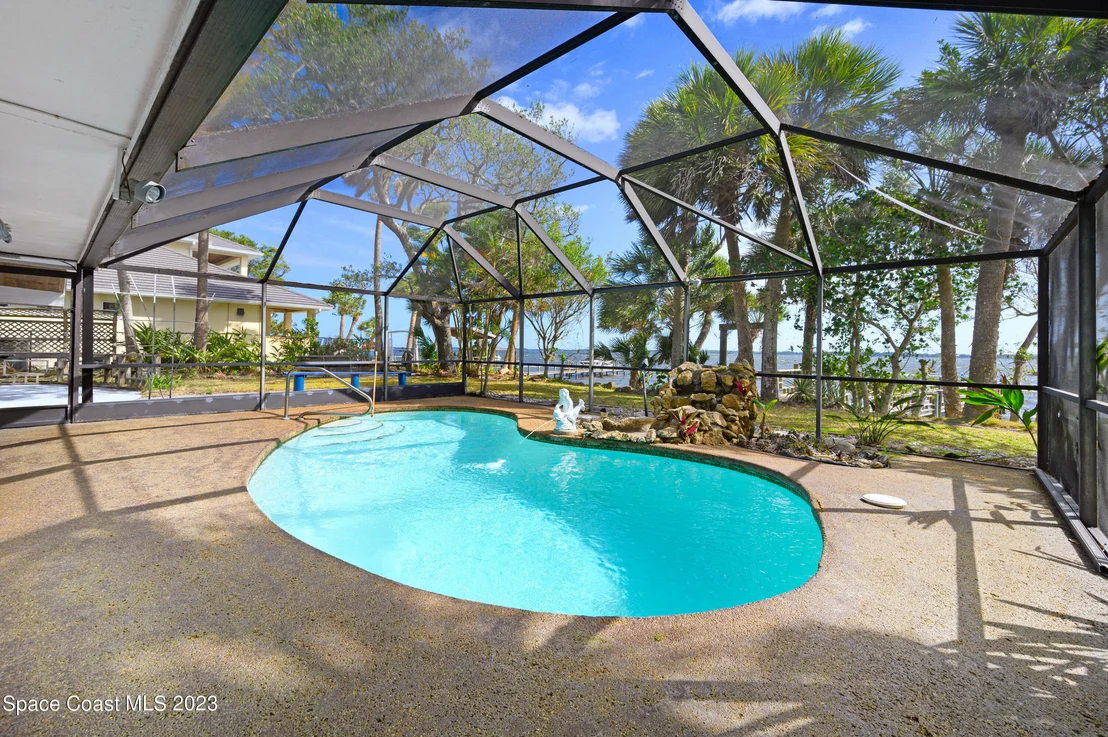 Photo of 3577 N Sylvan Lane