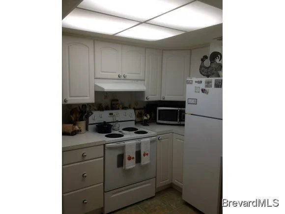 Photo of Unit 110 at 3901 NE Dixie