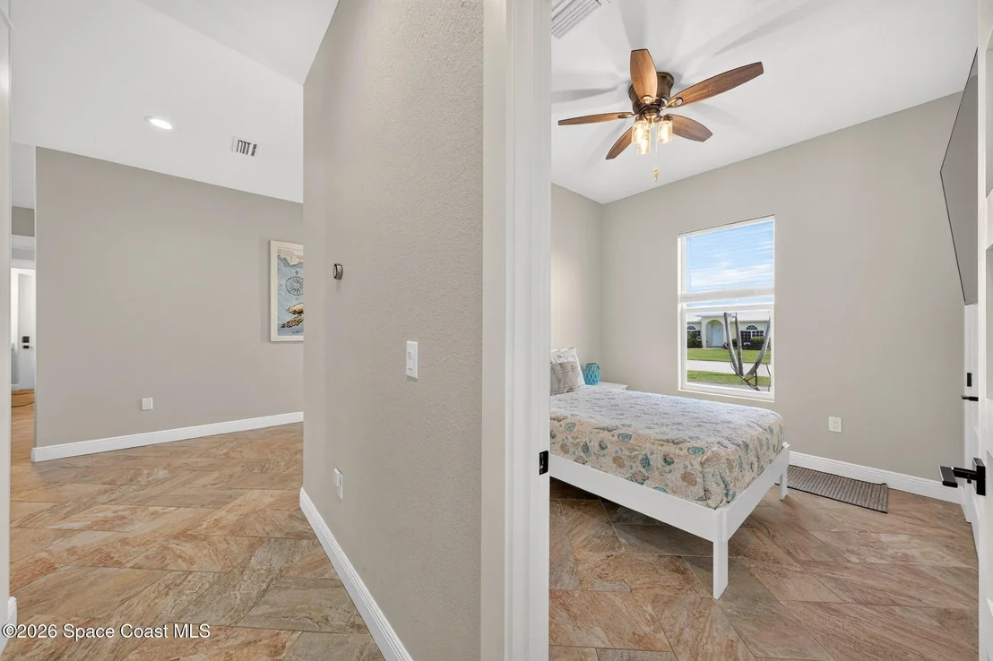 Photo of 318 Angelo Lane