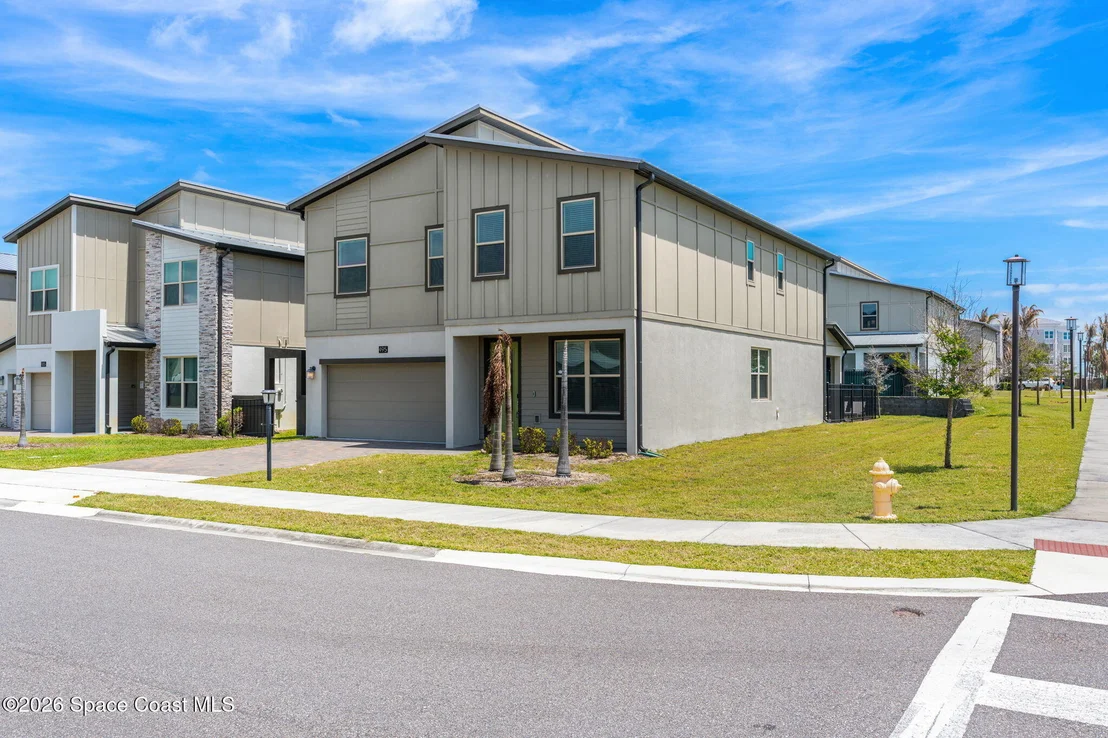 Photo of 495 Strand Drive