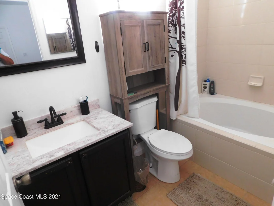 Photo of 236 Dailey Street SE